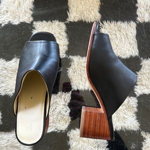 Nisolo Paloma open-toe heeled mule
